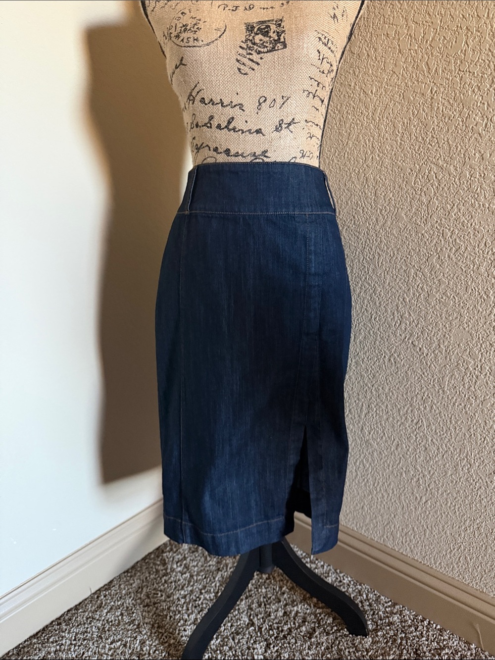 White House Black Market Dark Blue Denim Pencil Skirt